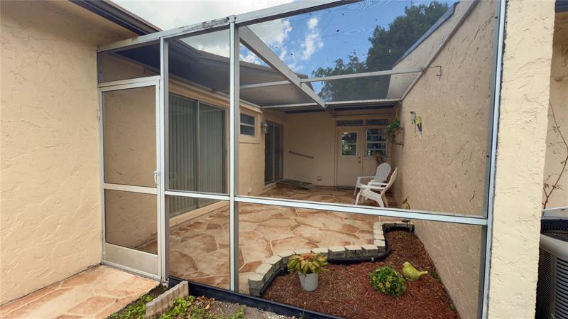 Image 30 of 34 For 7708 Margate Blvd  C 3-7