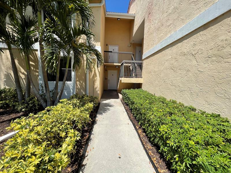 Image 49 of 49 For 5741 Riverside Dr  101-a