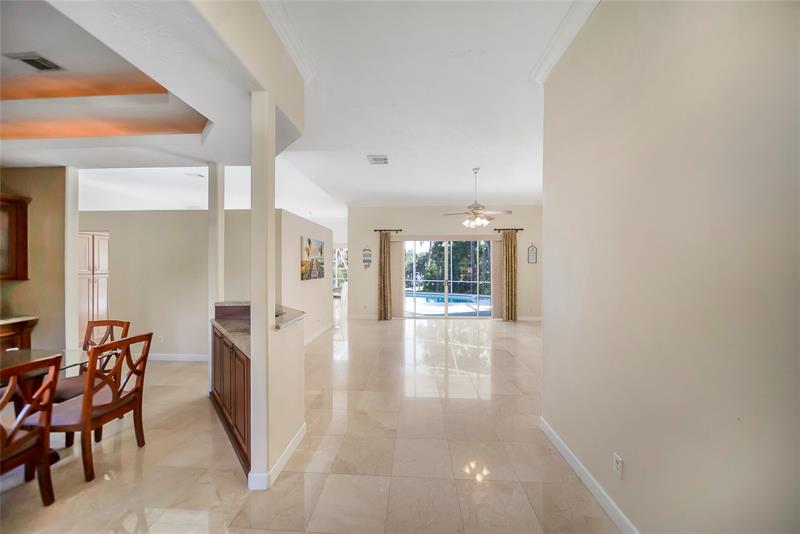 Image 10 of 61 For 7305 Elyse Circle