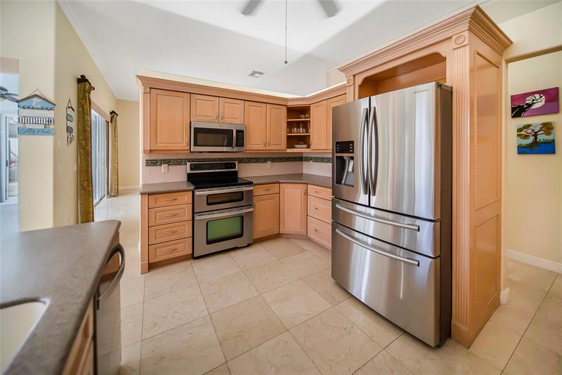 Image 17 of 61 For 7305 Elyse Circle