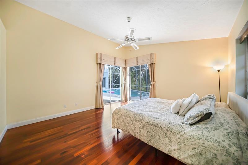 Image 38 of 61 For 7305 Elyse Circle