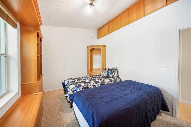 Image 47 of 61 For 7305 Elyse Circle