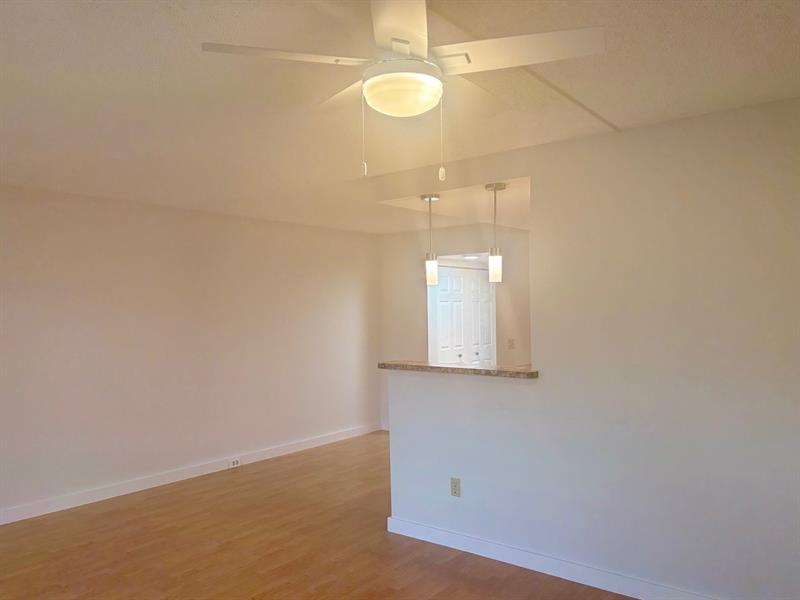 Image 8 of 19 For 135 Mansfield D  135