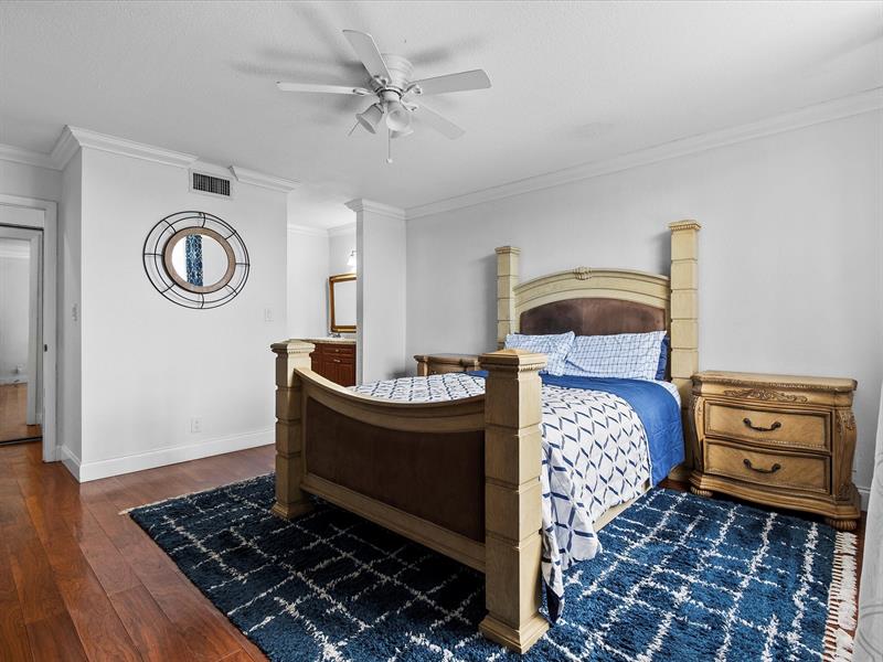 Image 15 of 27 For 4134 Carambola Cir  H403