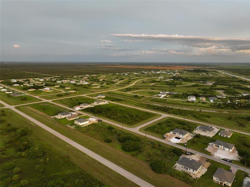 Image 3 of 5 For 641 Royce Rd