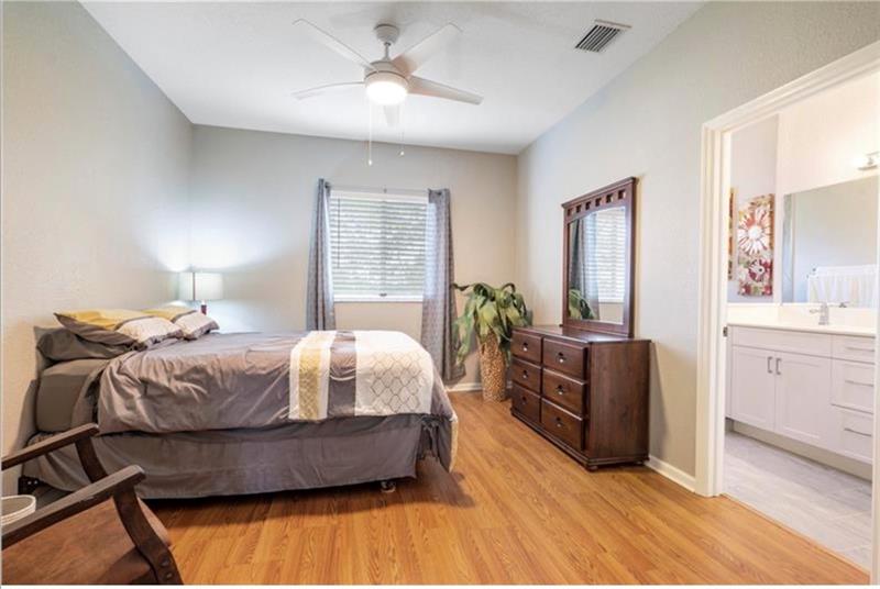Image 8 of 13 For 8206 Santa Monica Ave  8206
