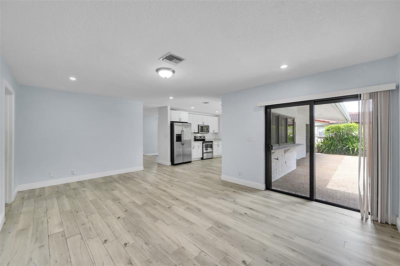 Image 12 of 48 For 9254 13th Pl