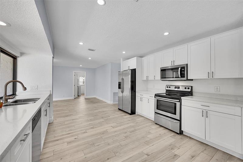 Image 16 of 48 For 9254 13th Pl