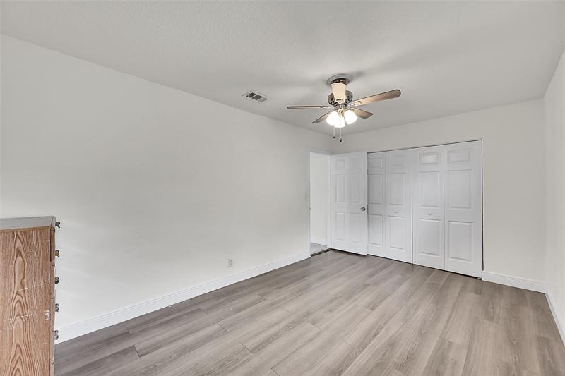 Image 30 of 48 For 9254 13th Pl