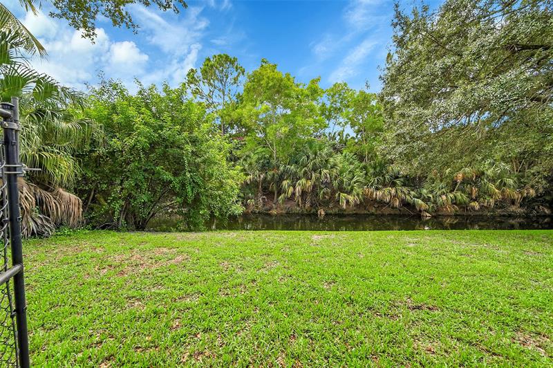 Image 40 of 48 For 9254 13th Pl