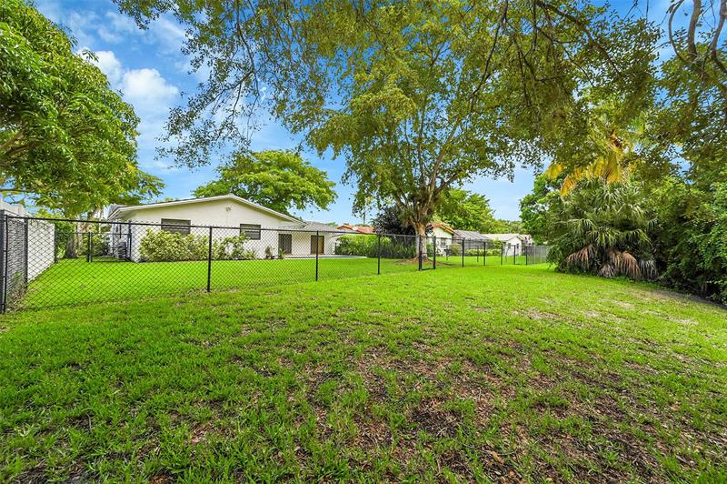 Image 42 of 48 For 9254 13th Pl