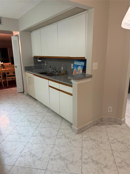 Image 14 of 70 For 1705 Andros Isle B2