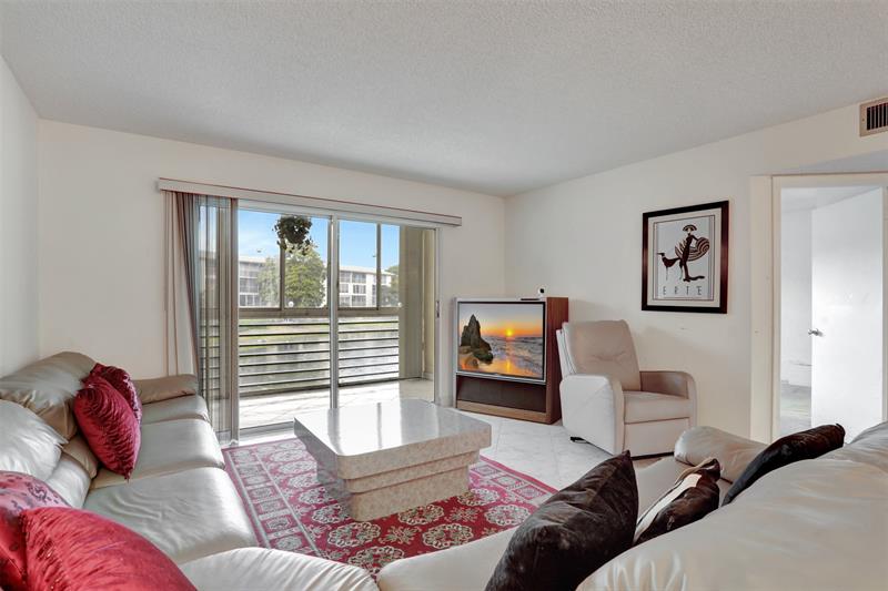 Image 24 of 70 For 1705 Andros Isle B2