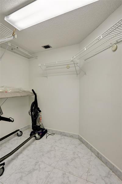 Image 29 of 70 For 1705 Andros Isle B2