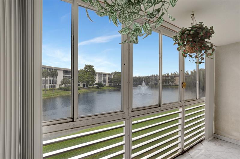 Image 6 of 70 For 1705 Andros Isle B2