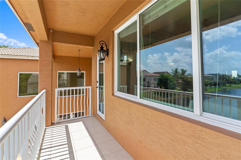 Image 49 of 64 For 4711 186th Way