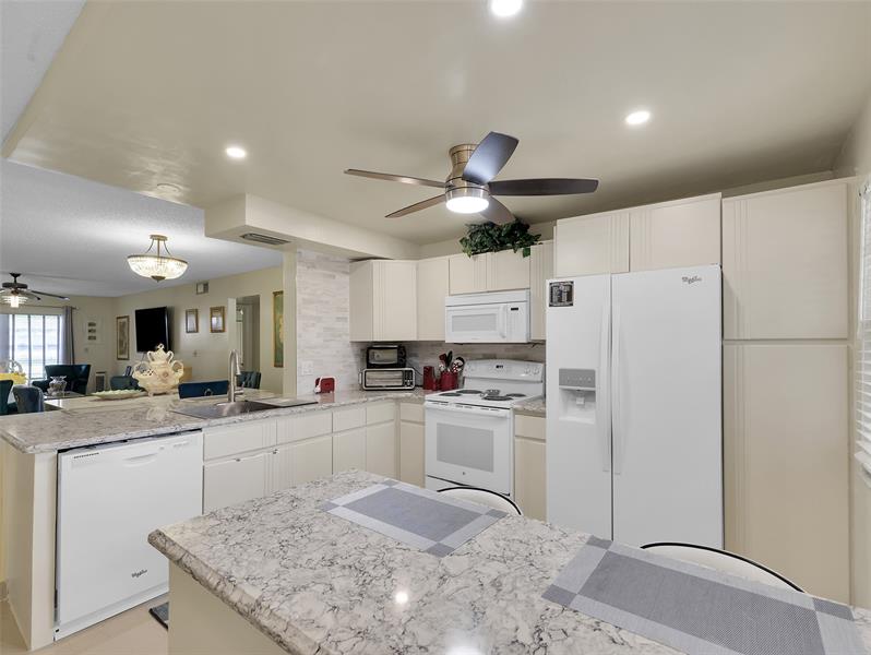 Image 10 of 34 For 3405 Bimini Ln  N1