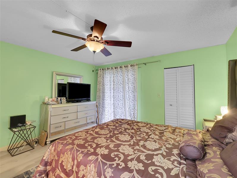 Image 26 of 34 For 3405 Bimini Ln  N1