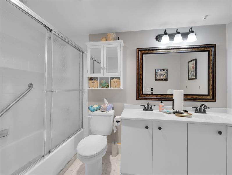 Image 27 of 34 For 3405 Bimini Ln  N1