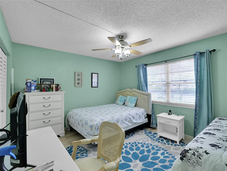 Image 28 of 34 For 3405 Bimini Ln  N1