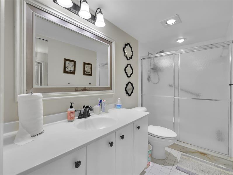 Image 30 of 34 For 3405 Bimini Ln  N1