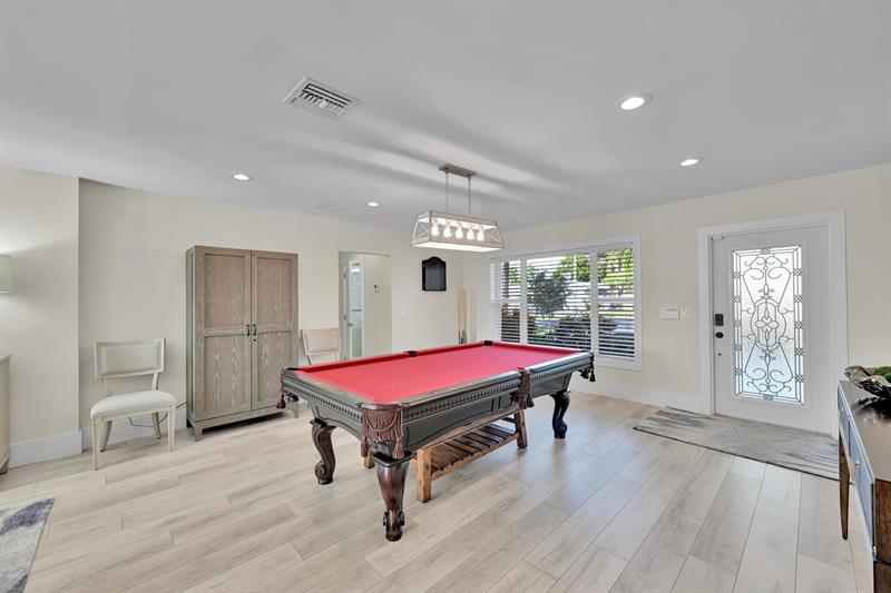 Image 11 of 59 For 268 4 Avenue
