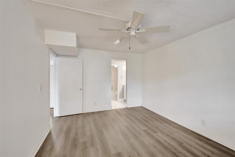 Image 30 of 53 For 9470 Poinciana Pl  308