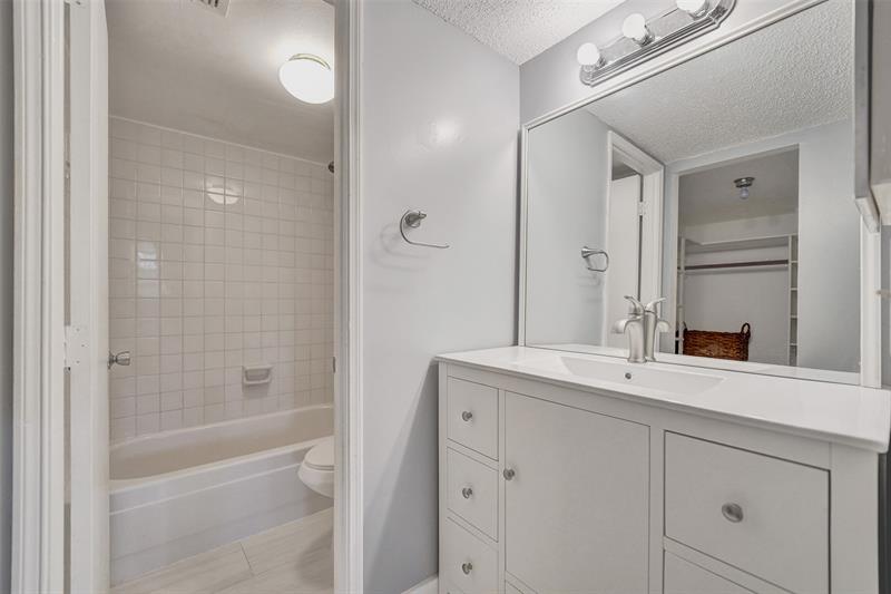 Image 37 of 53 For 9470 Poinciana Pl  308