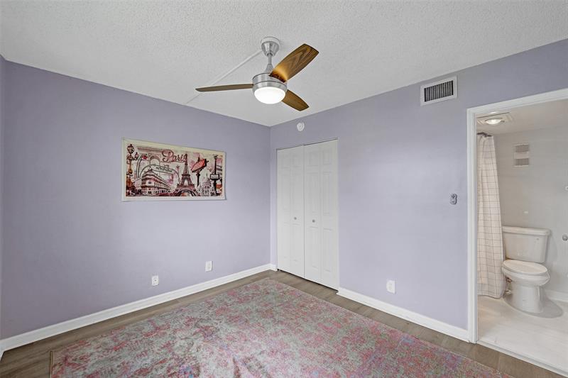 Image 38 of 53 For 9470 Poinciana Pl  308