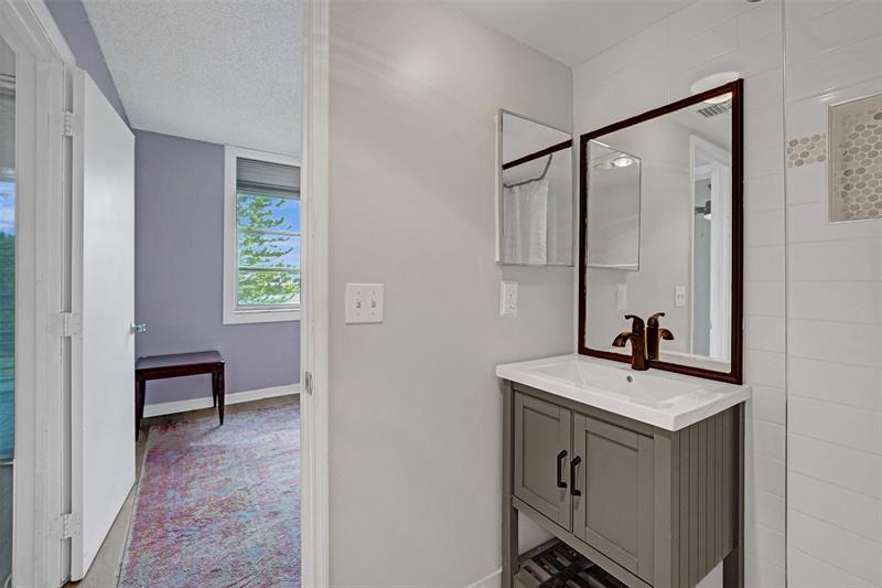 Image 43 of 53 For 9470 Poinciana Pl  308