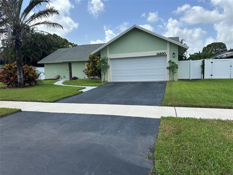 Details for 12530 11th Ct, Davie, FL 33325