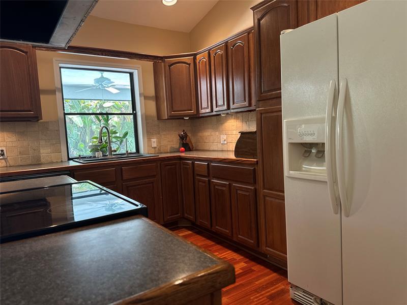 Image 6 of 20 For 12530 11th Ct