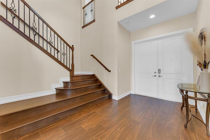 Image 11 of 60 For 11330 12th St