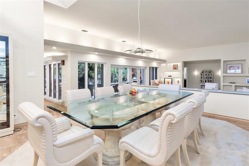 Image 15 of 54 For 18 Nurmi Dr  