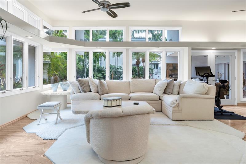 Image 23 of 54 For 18 Nurmi Dr  