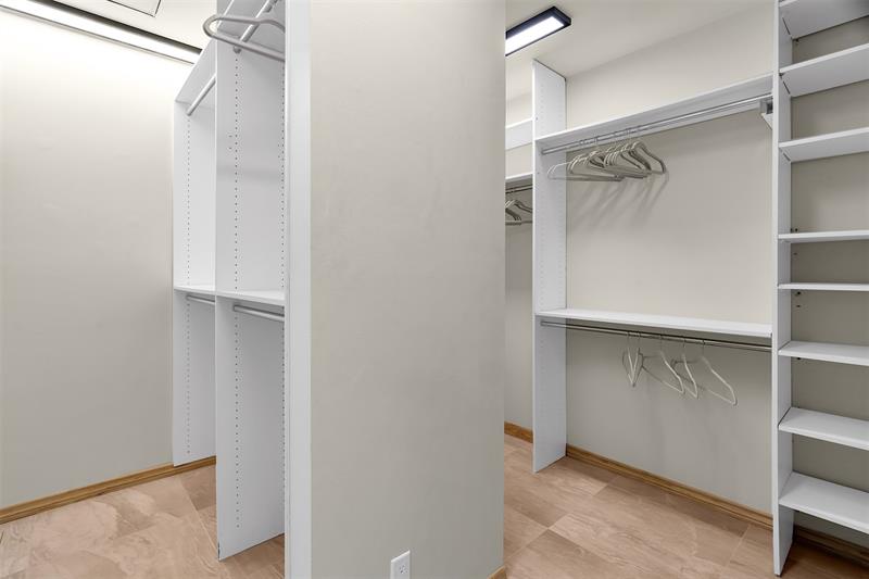 Image 33 of 54 For 18 Nurmi Dr  