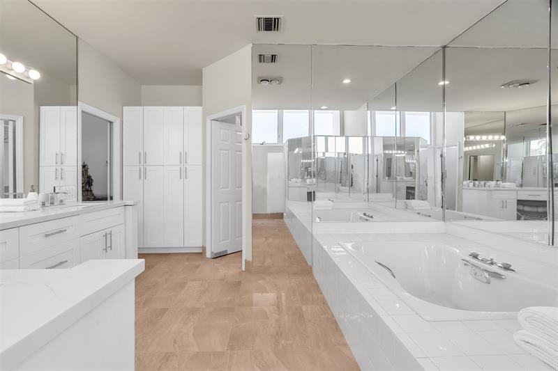 Image 34 of 54 For 18 Nurmi Dr  