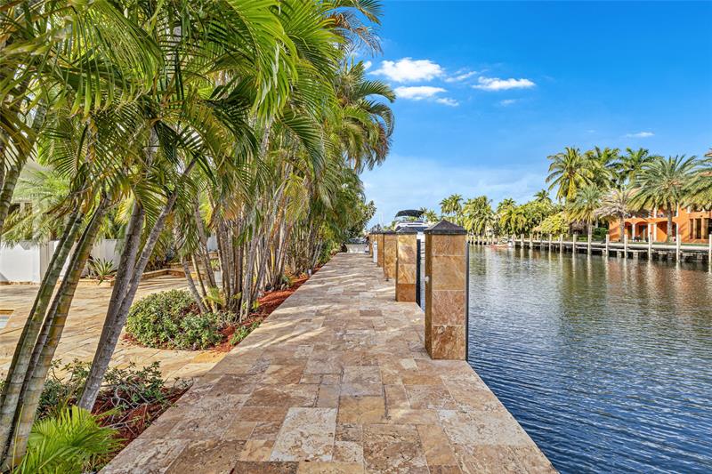 Image 52 of 54 For 18 Nurmi Dr  