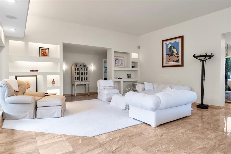 Image 9 of 54 For 18 Nurmi Dr  