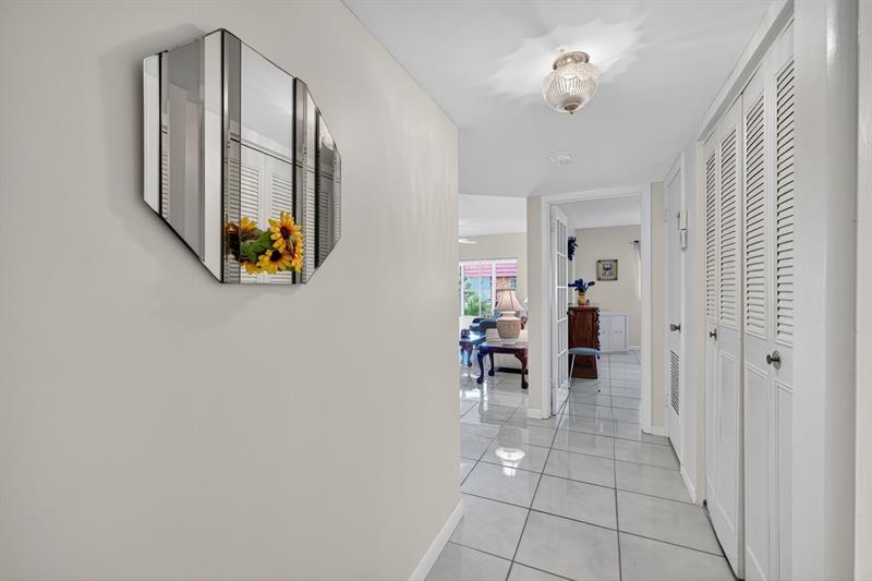 Image 10 of 39 For 4881 22nd St  B12