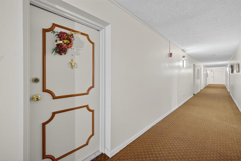 Image 9 of 39 For 4881 22nd St  B12