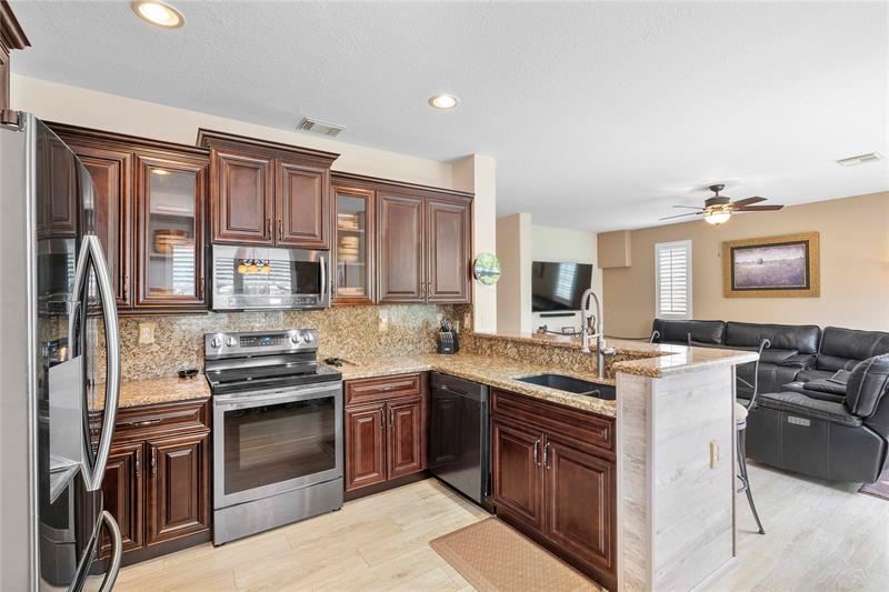 Image 3 of 34 For 5176 121st Dr