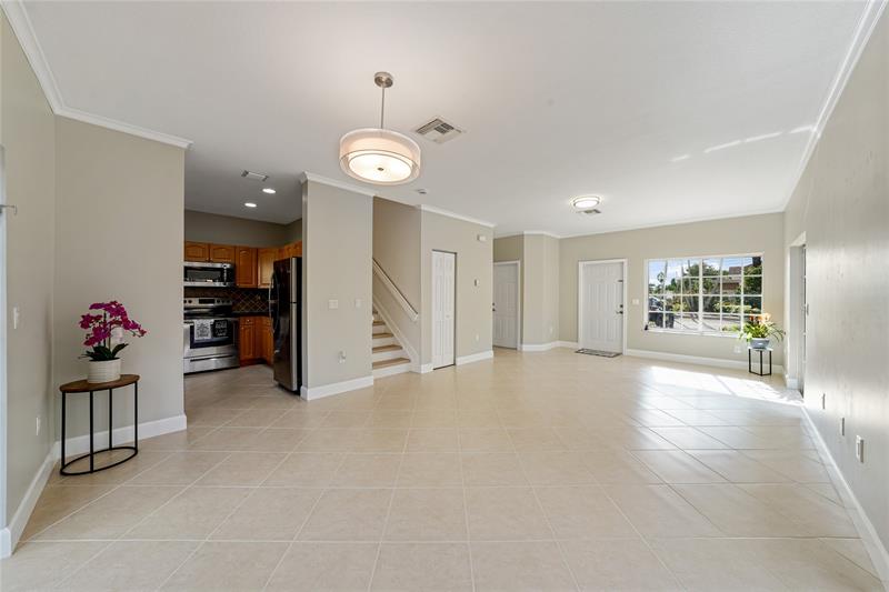 Image 12 of 40 For 4224 Stonecreek Cr  4224