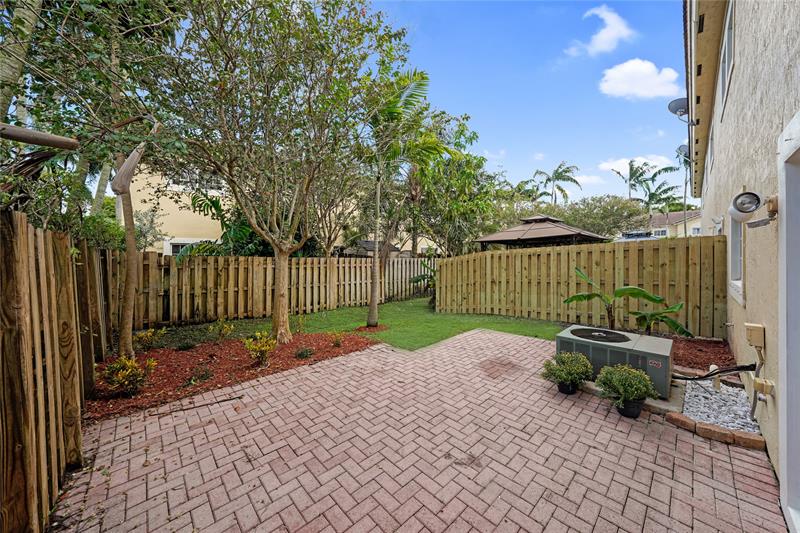 Image 35 of 40 For 4224 Stonecreek Cr  4224