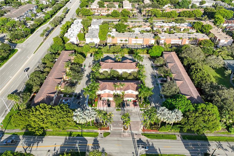 Image 39 of 40 For 4224 Stonecreek Cr  4224