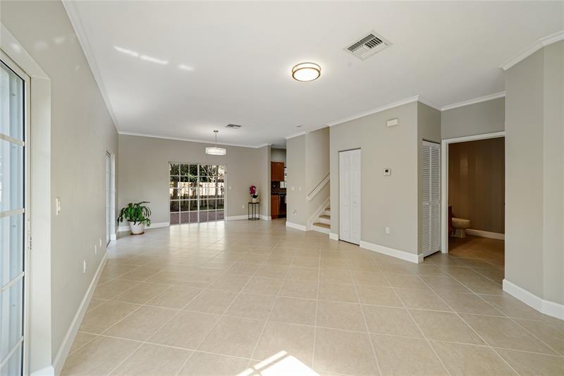 Image 9 of 40 For 4224 Stonecreek Cr  4224