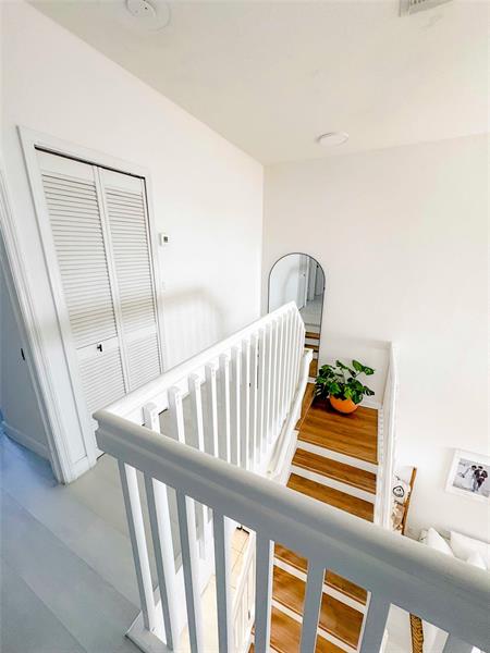 Image 17 of 30 For 11486 80th St