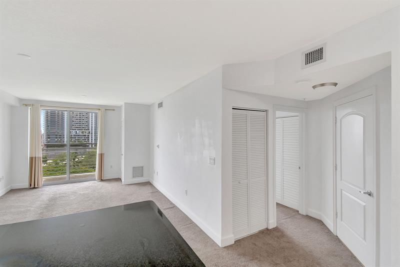 Image 12 of 41 For 1830 Radius Dr  715