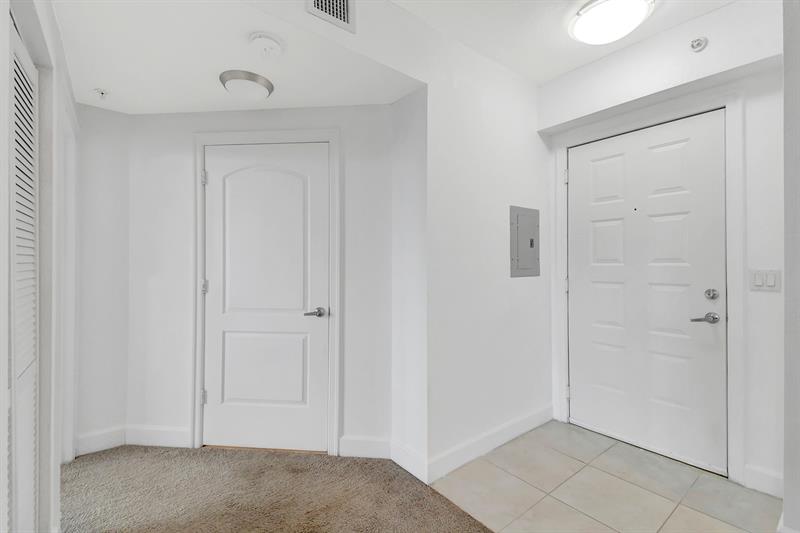 Image 8 of 41 For 1830 Radius Dr  715