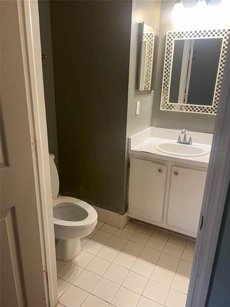 Image 12 of 15 For 735 148th Ave  1704